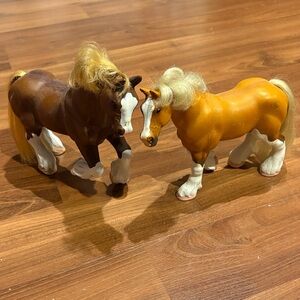 Grand Champion Clydesdale Mare and Stallion